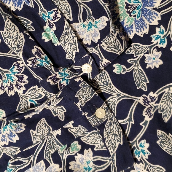 NWT Old Navy floral blouse - Picture 6 of 8